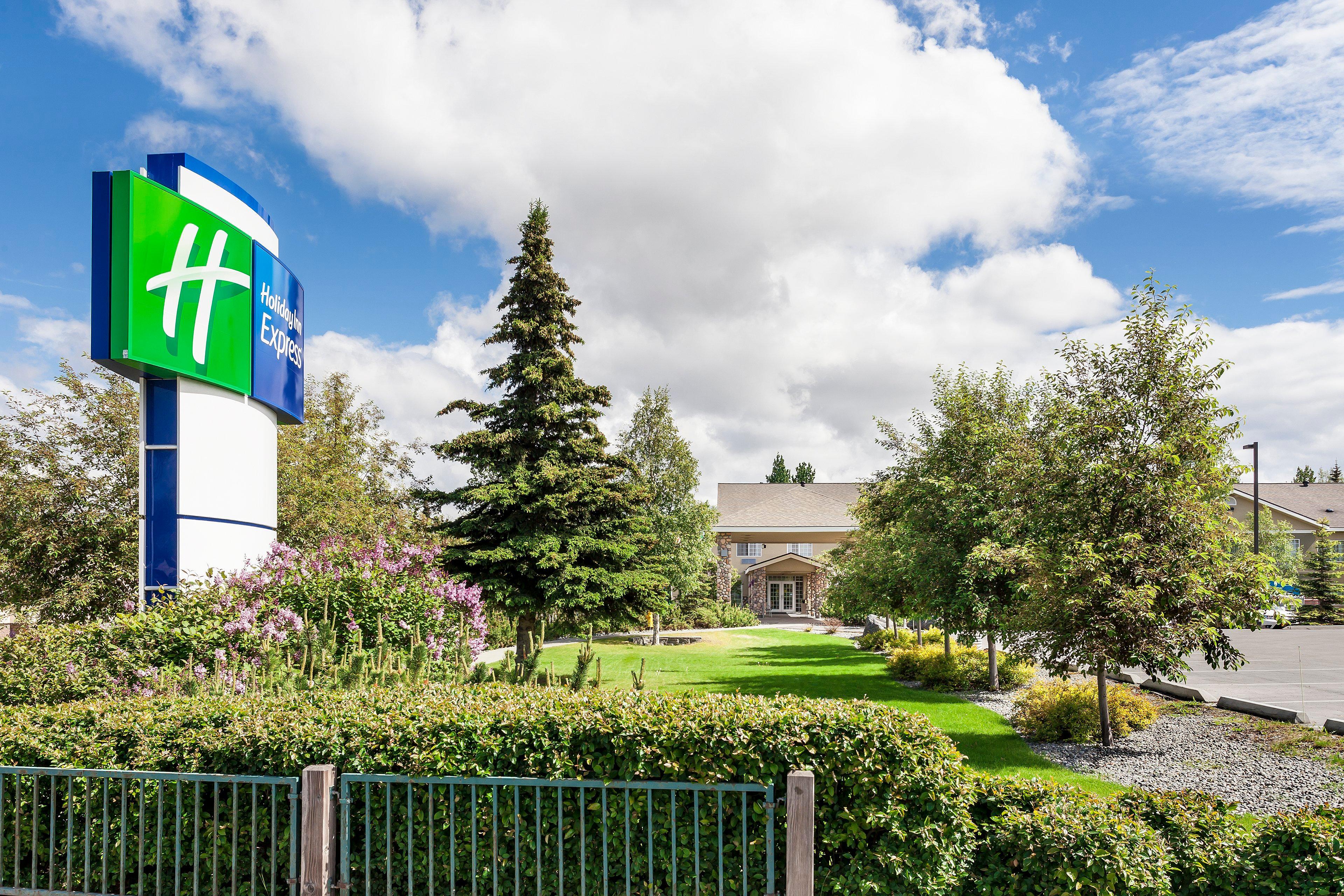 Wyndham Garden Anchorage Airport Hotel Exterior photo