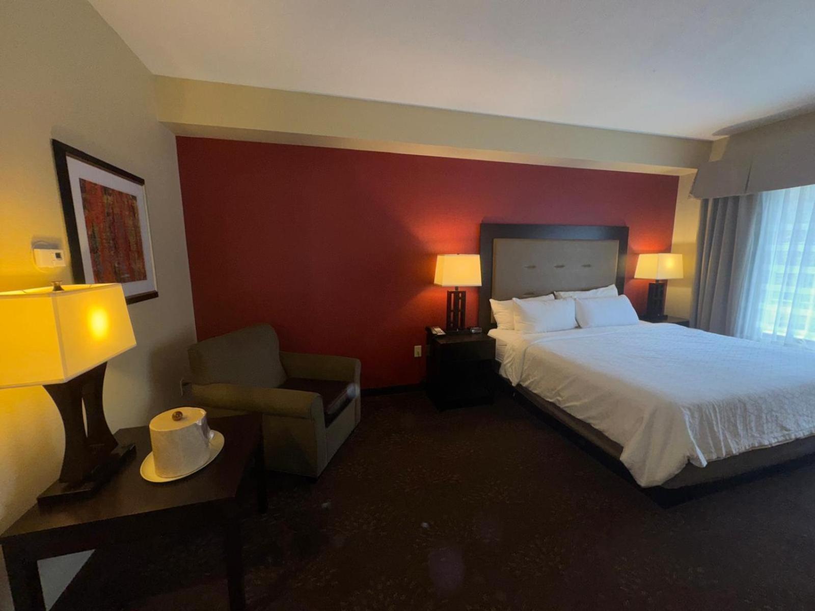 Wyndham Garden Anchorage Airport Hotel Exterior photo